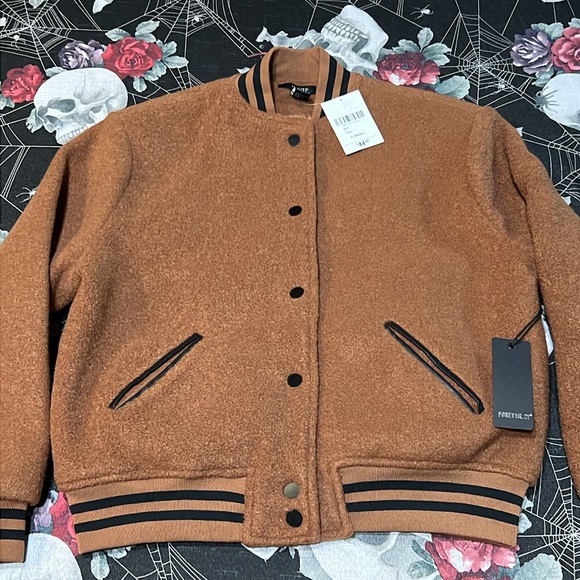 NWT Forever 21 Women's Varsity-Striped Letterman Jacket in Root Beer X-Small - Picture 6 of 12